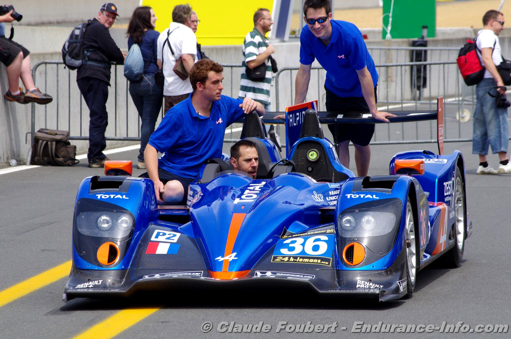 Signatech-Alpine stiller med 2 biler - her den ene
(Foto: Claude Foubert - Endurance-Info.com)